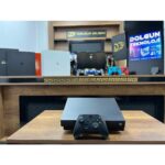 Microsoft Xbox One X 1 TB Tek Kol  Xbox - xboxone - xboxonex - XboxOne (İKİNCİ EL)