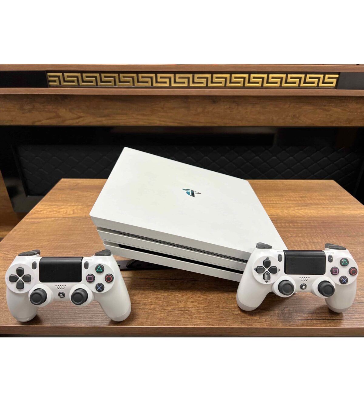 PlayStation 4 Pro Beyaz 1 TB Çift Kol  Playstation4 - ps4 - PS4 - Ps4 (İKİNCİ EL) - Görsel 4