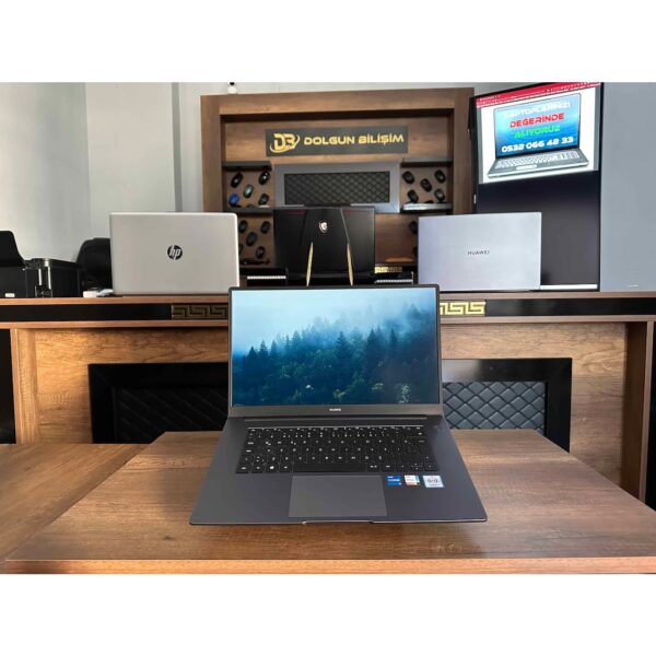 Huawei Matebook D15 İKİNCİ EL GARANTİLİ Intel Core i5 1135G7 8GB 256GB SSD Iris Xe W11 15.6" FHD