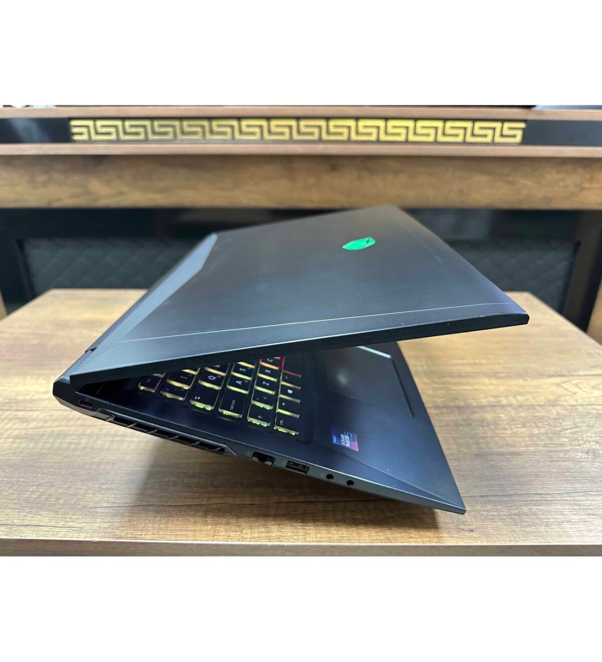 Monster Abra A7 V11.1 Intel Core i7 9750H 32GB 512GB SSD GTX1650 17.3" FHD (İKİNCİ EL) - Görsel 4