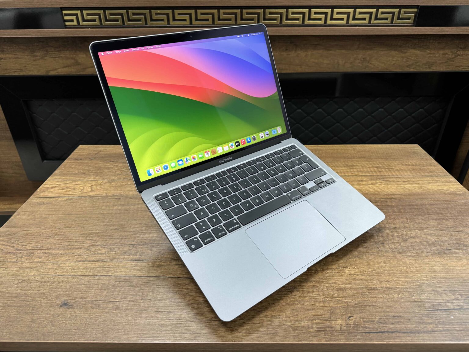 Apple MacBook Air M1 16GB 256GB SSD macOS 13.3" QHD+ Uzay Grisi (İKİNCİ EL) - Görsel 8