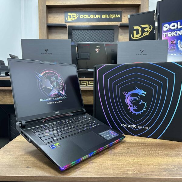 MSI Raider GE78HX 13VH-037TR Intel Core i9 13950HX 64GB 2TB SSD RTX4080 W11 17" QHD+ 240Hz (İKİNCİ EL)