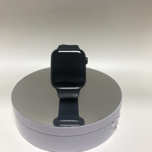 Apple Watch SE 44mm GPS Uzay Grisi (İKİNCİ EL)