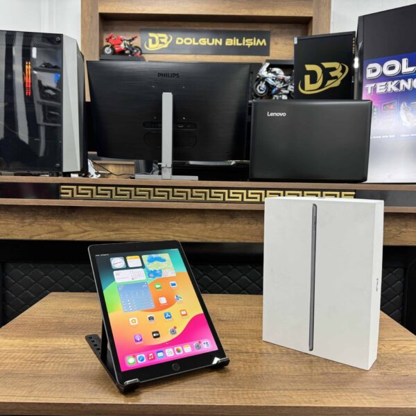 Apple iPad 9. Nesil 64GB 10.2" WiFi Tablet Uzay Grisi MK2K3TU/A (İKİNCİ EL)