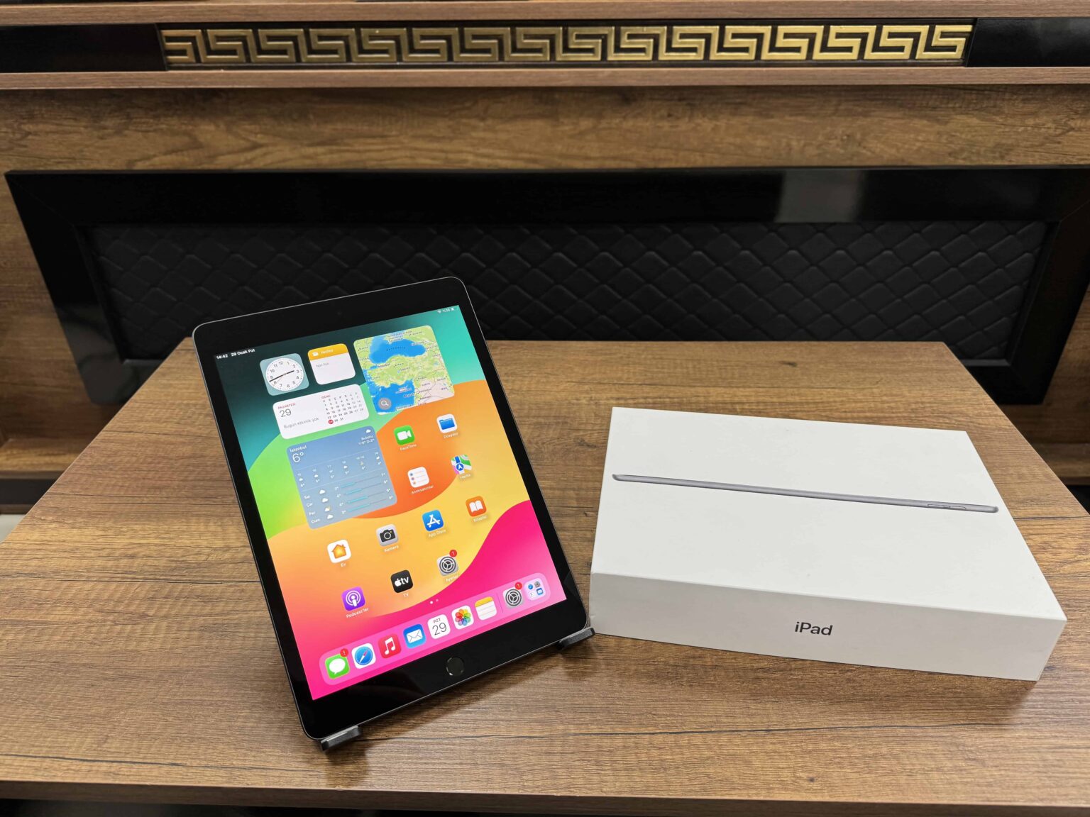 Apple iPad 9. Nesil 64GB 10.2" WiFi Tablet Uzay Grisi MK2K3TU/A (İKİNCİ EL) - Görsel 2