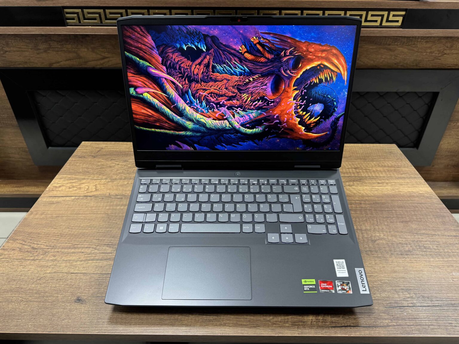 Lenovo Ideapad Gaming 3 15ARH7 AMD Ryzen 5 6600H 8GB 512GB SSD RTX3050 15.6" FHD 120Hz 82SB00UETR (İKİNCİ EL) - Görsel 2
