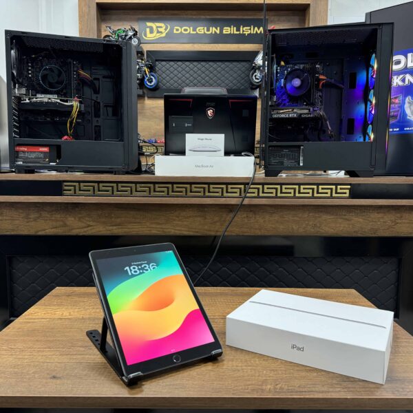 Apple iPad 9. Nesil 64GB 10.2" WiFi Tablet Uzay Grisi MK2K3TU/A (İKİNCİ EL)