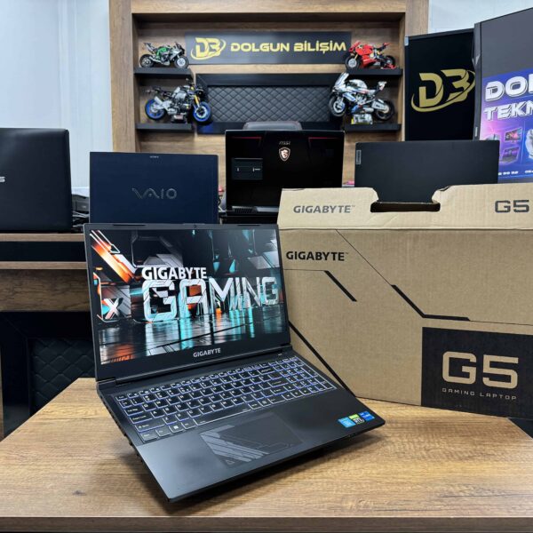 Gigabyte G5 GE-51EE263SD Intel Core i5 12500H 16GB 512GB SSD RTX3050 15.6" FHD 144Hz (İKİNCİ EL)