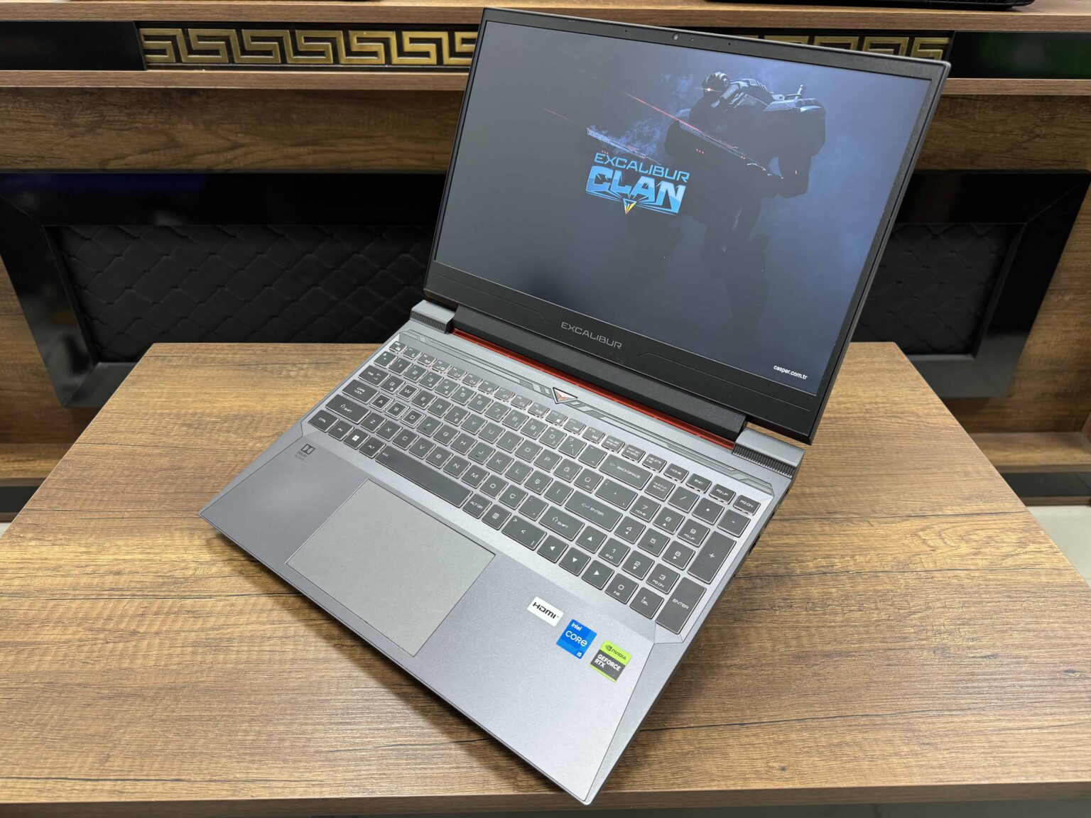 Casper Excalibur G870.1245-BFB0X-B Intel Core i5 12450H 32GB 1TB SSD RTX4060 15.6" FHD 144Hz (İKİNCİ EL) - Görsel 4