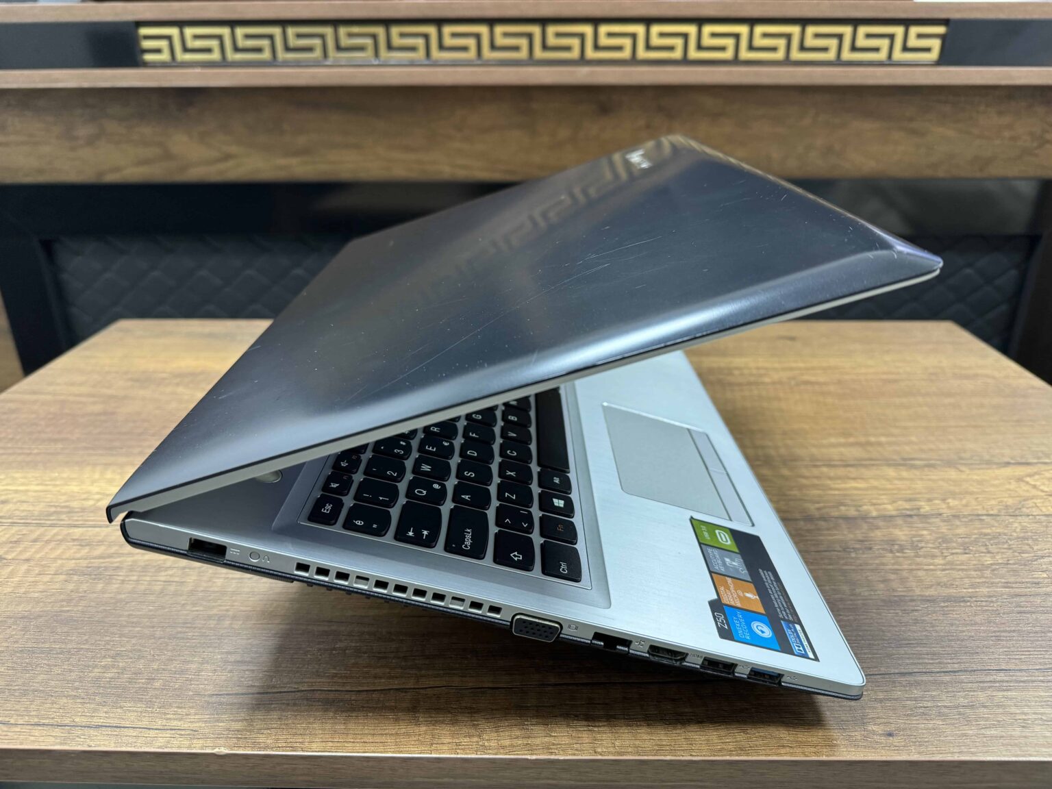 Lenovo Z50-70 Intel Core i5 4210U 8GB 240GB SSD GT820M 15.6" HD (İKİNCİ EL 1 USB ARIZALI) - Görsel 6