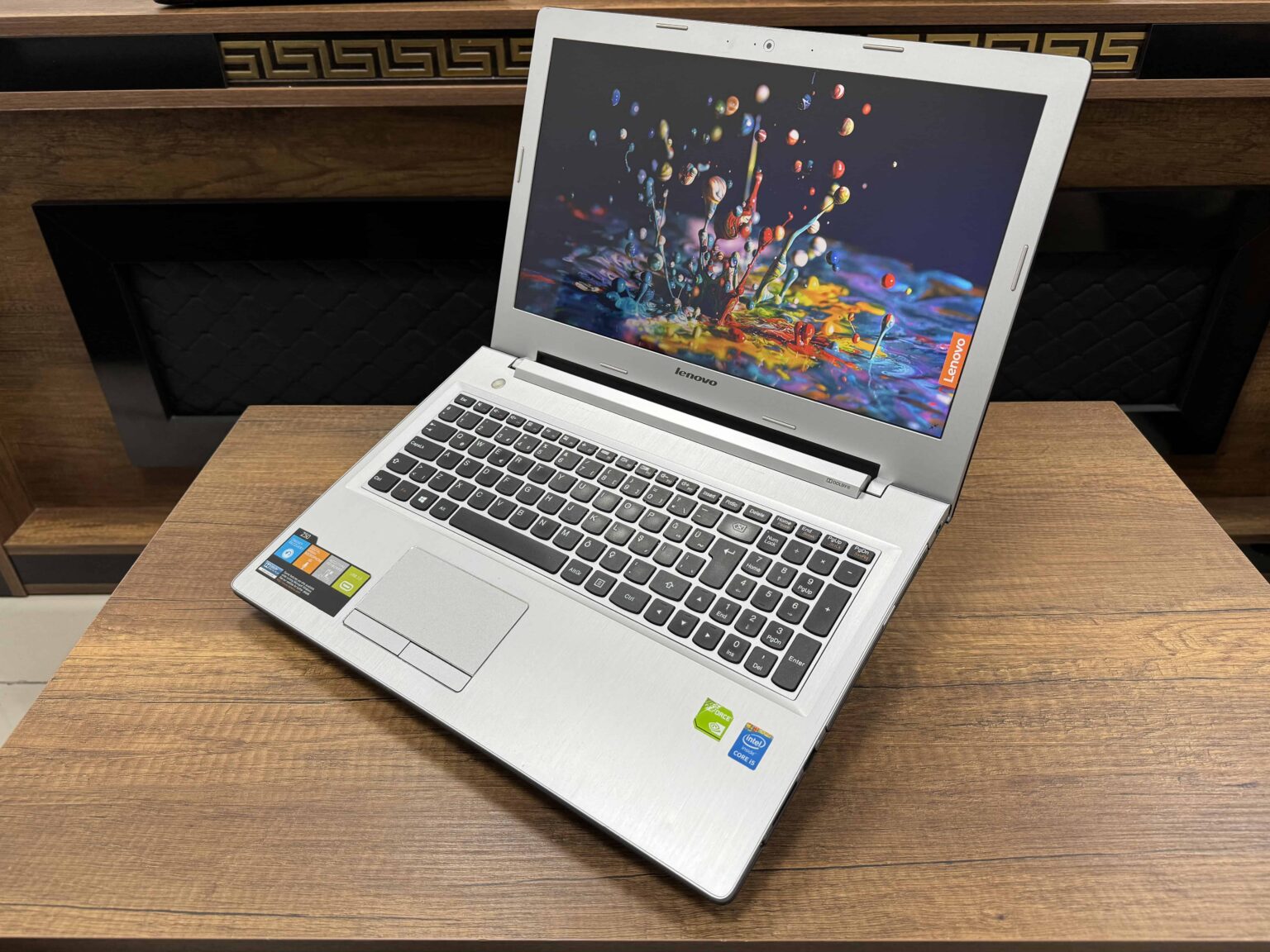 Lenovo Z50-70 Intel Core i5 4210U 8GB 240GB SSD GT820M 15.6" HD (İKİNCİ EL 1 USB ARIZALI) - Görsel 9