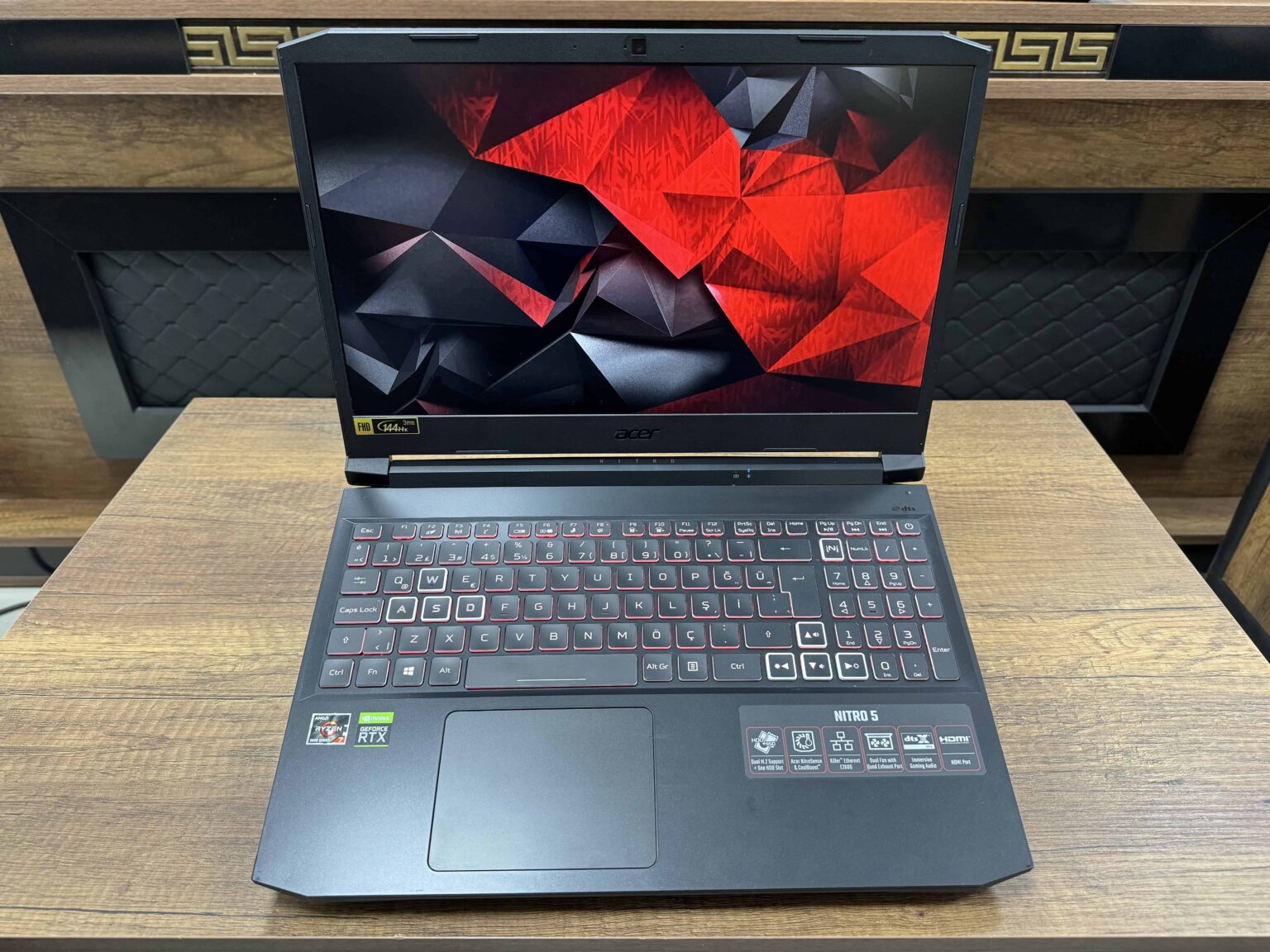 Acer Nitro 5 AN515-45-R6DY AMD Ryzen 7 5800H 16GB 512GB SSD RTX3060 15.6" FHD 144Hz NH.QBCEY.003 (İKİNCİ EL) - Görsel 2