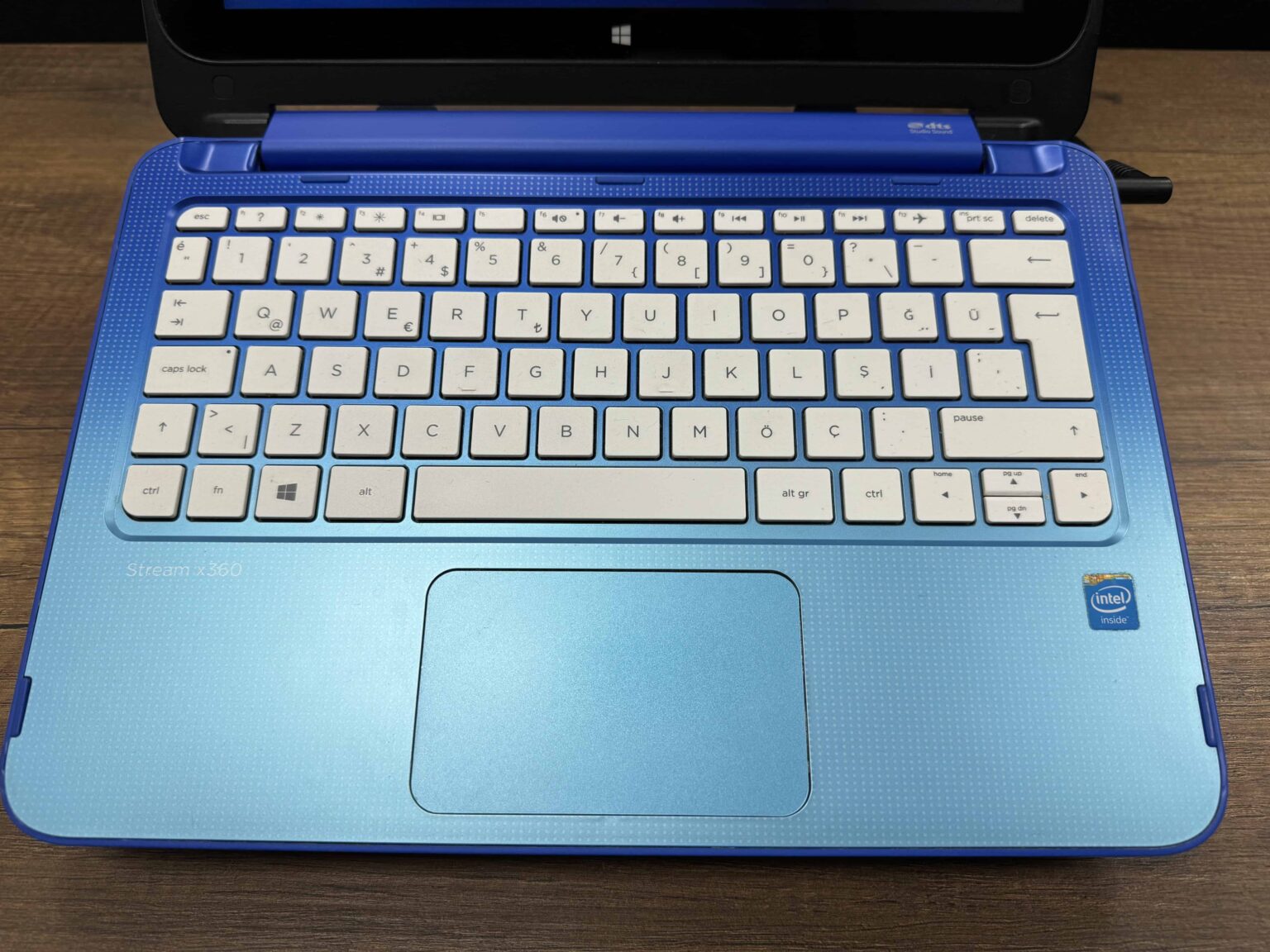 HP Stream X360 11-P010NT Intel Celeron N2840 2GB 32GB eMMC 10.1" HD L1S46EA DOKUNMATİK EKRAN (İKİNCİ EL) - Görsel 3