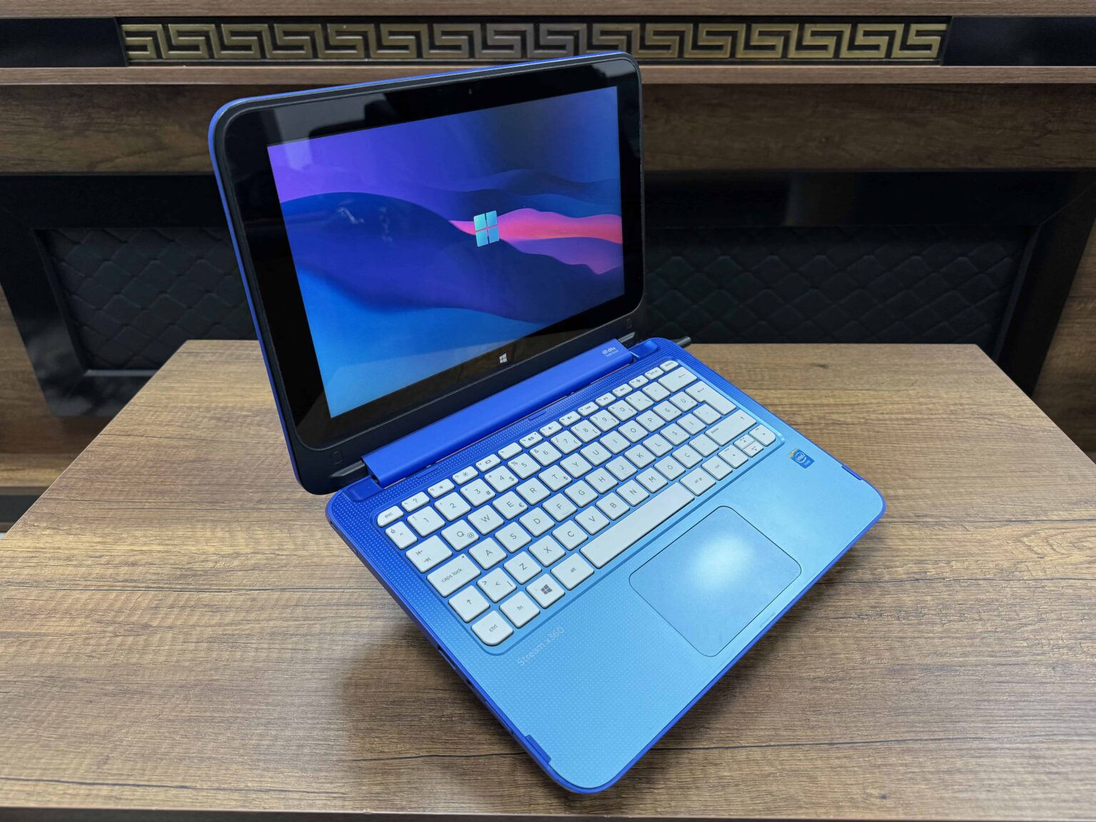 HP Stream X360 11-P010NT Intel Celeron N2840 2GB 32GB eMMC 10.1" HD L1S46EA DOKUNMATİK EKRAN (İKİNCİ EL) - Görsel 8
