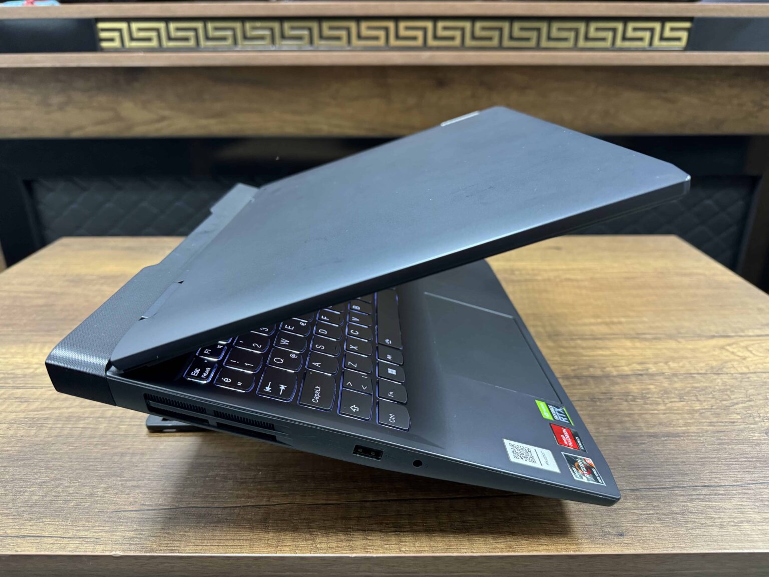 Lenovo Ideapad Gaming 3 15IAH7 AMD Ryzen 5 6600H 16GB 512GB SSD RTX3050Ti 15.6" FHD 120Hz 82SB00FSTX (İKİNCİ EL) - Görsel 6