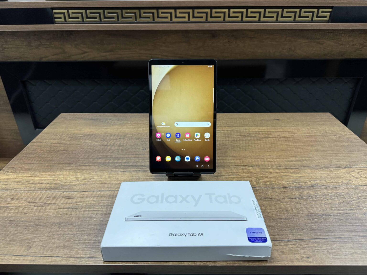 Samsung Galaxy Tab A9 SM-X110 4GB 64GB 8.7" Tablet (KUTUSU AÇILMIŞ SIFIR) - Görsel 2