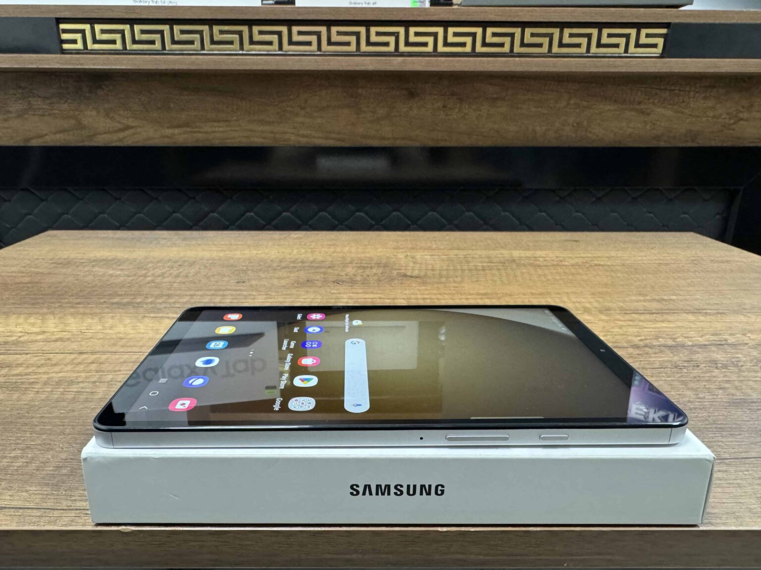 Samsung Galaxy Tab A9 SM-X110 4GB 64GB 8.7" Tablet (KUTUSU AÇILMIŞ SIFIR) - Görsel 5