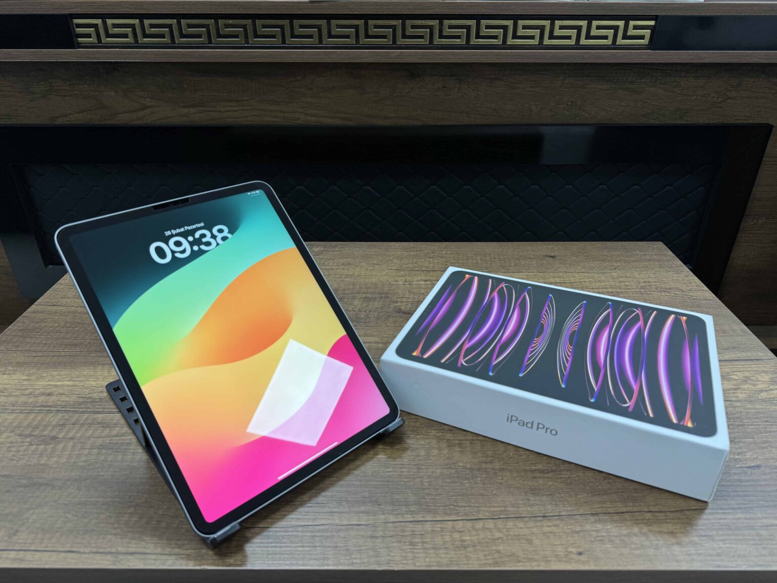 Apple iPad Pro 11" 4. Nesil MNXD3TU/A Wi-Fi Uzay Grisi 128 GB Tablet (İKİNCİ EL) - Görsel 2
