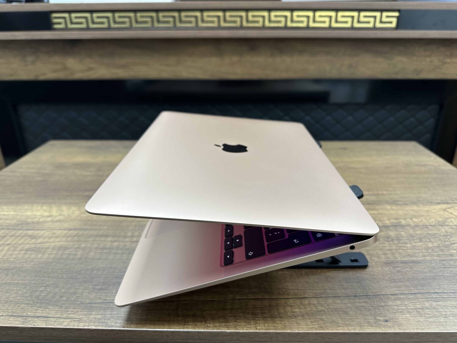Apple MacBook Air M1 8GB 256GB SSD macOS 13.3" QHD+ Altın MGN63TU/A (İKİNCİ EL) - Görsel 7