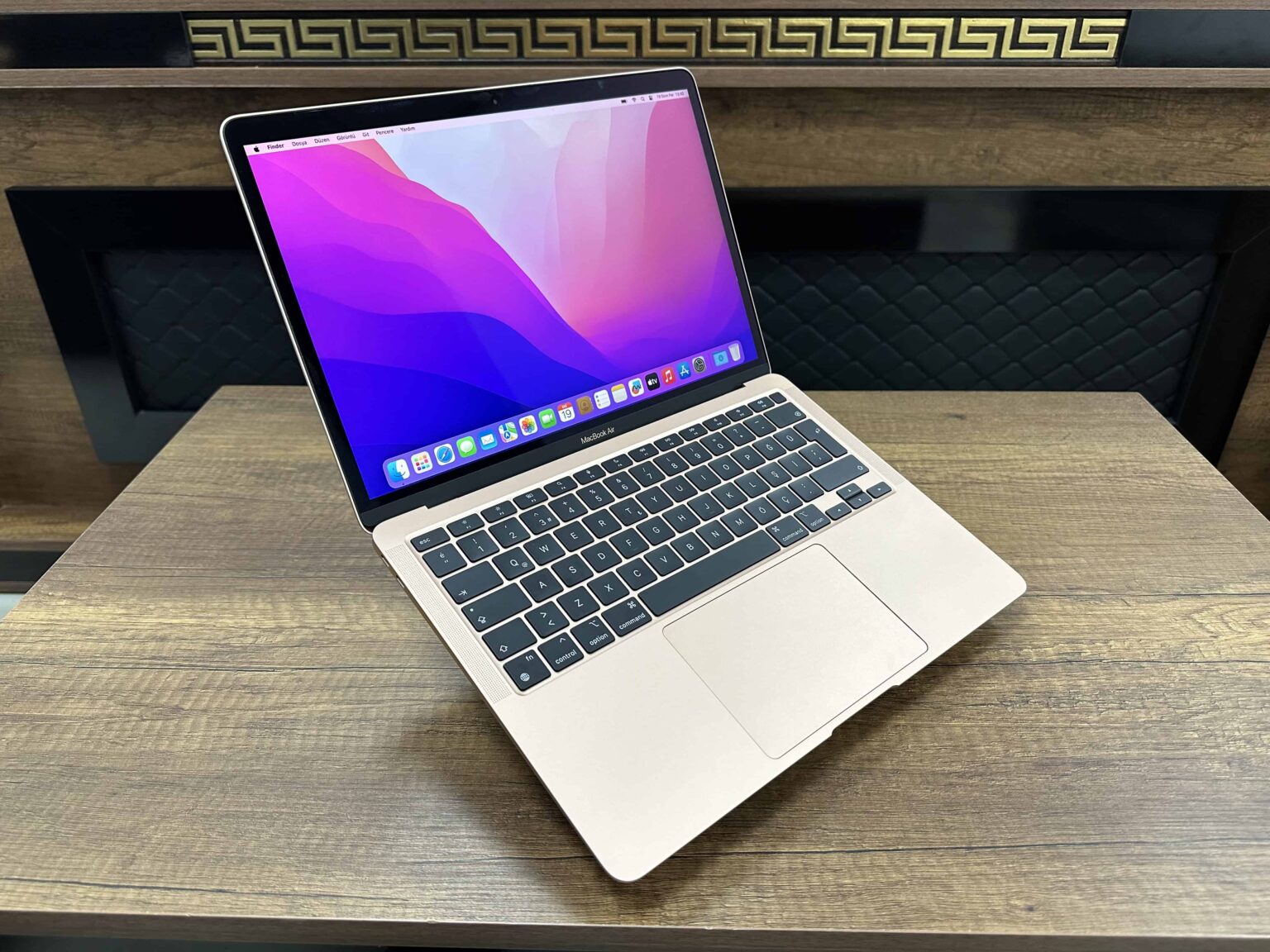 Apple MacBook Air M1 8GB 256GB SSD macOS 13.3" QHD+ Altın MGN63TU/A (İKİNCİ EL) - Görsel 8