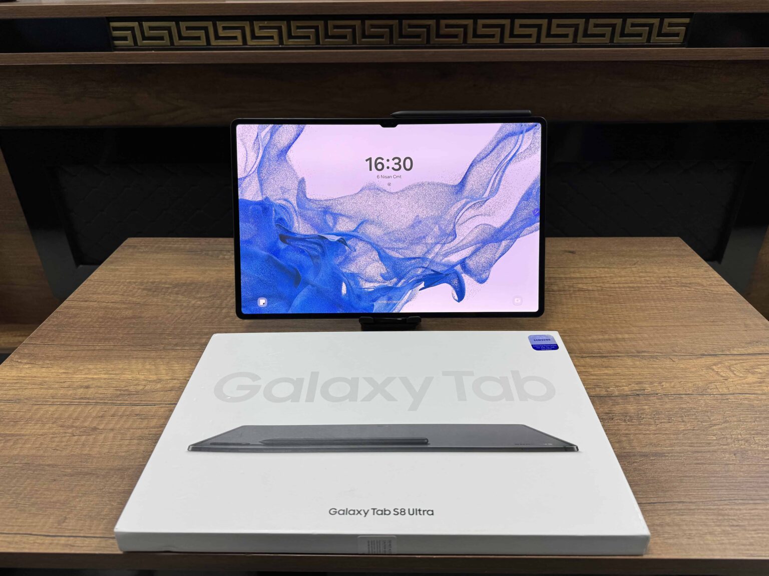 Samsung Galaxy Tab S8 Ultra Wi-Fi SM-X900 12GB RAM 256GB 14.6" Tablet (İKİNCİ EL) - Görsel 2