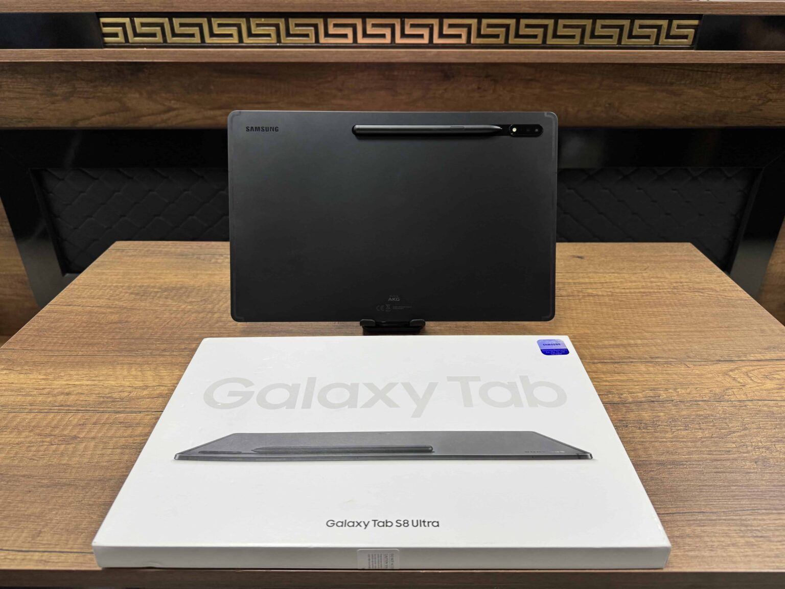 Samsung Galaxy Tab S8 Ultra Wi-Fi SM-X900 12GB RAM 256GB 14.6" Tablet (İKİNCİ EL) - Görsel 3