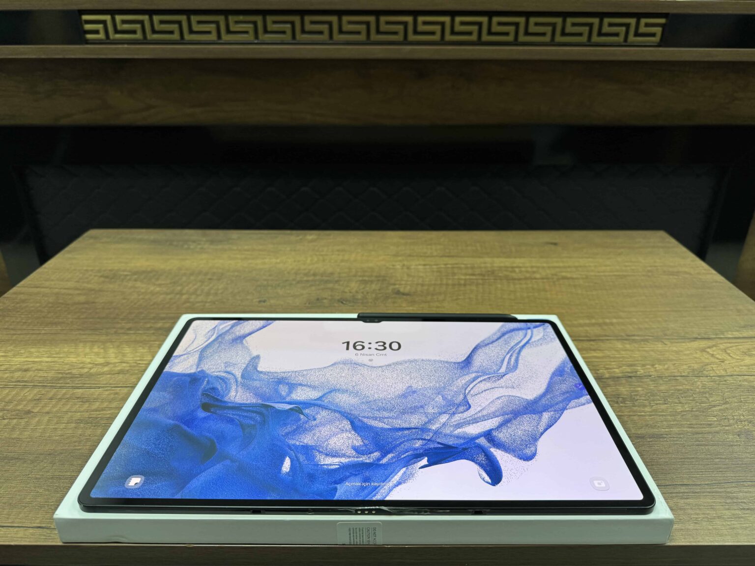 Samsung Galaxy Tab S8 Ultra Wi-Fi SM-X900 12GB RAM 256GB 14.6" Tablet (İKİNCİ EL) - Görsel 5