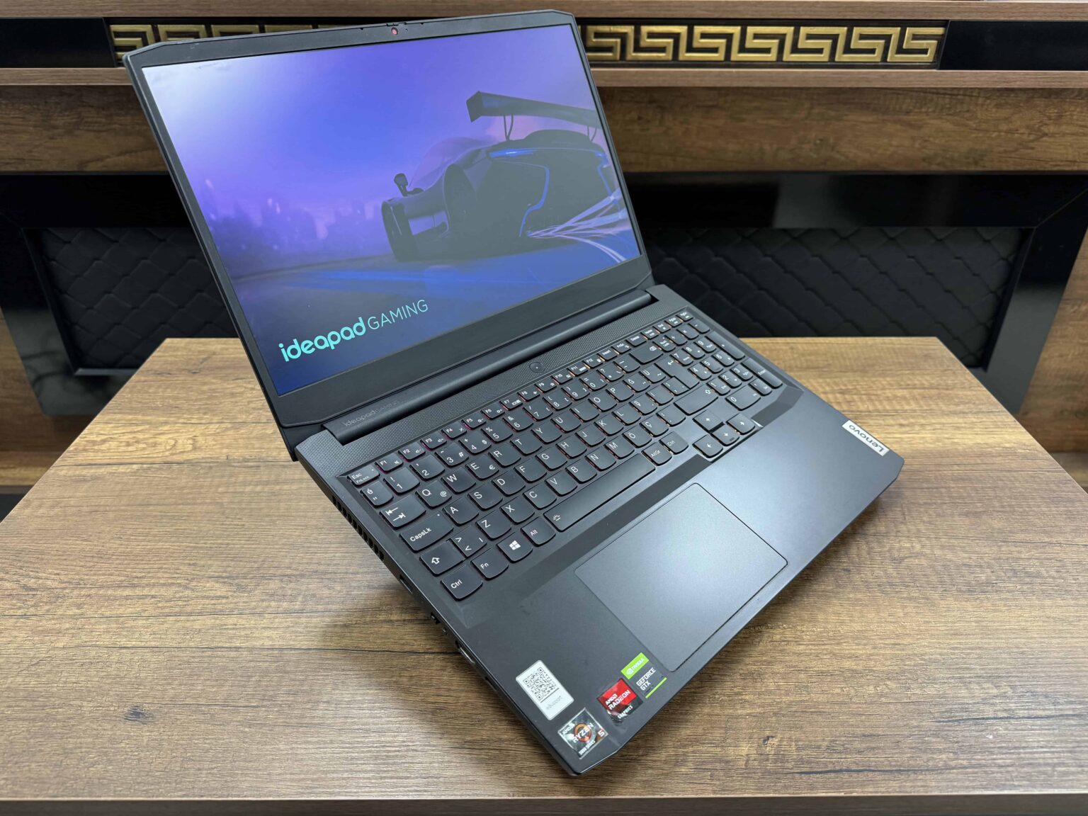 Lenovo Ideapad Gaming 3 15ACH6 AMD Ryzen 5 5600H 8GB 512GB SSD GTX1650 15.6" FHD W11 82K201HFTX (İKİNCİ EL) - Görsel 8