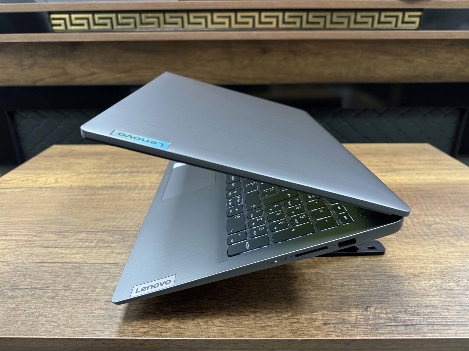 Lenovo IdeaPad 3 15ITL6 Intel Core i5 1155G7 8GB 256GB SSD Iris Xe W11 15.6" FHD 82H8034STX (İKİNCİ EL) - Görsel 7
