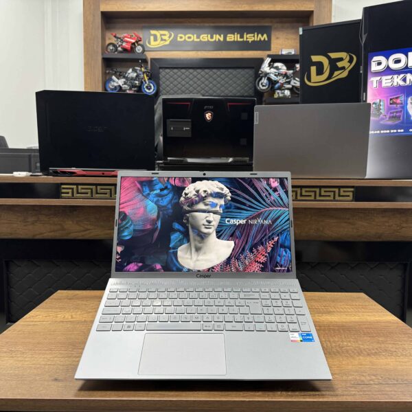 Casper Nirvana C500 CN.EVC600 Intel Core i5 1235U 8GB 500GB SSD Iris Xe 15.6" W11 FHD (İKİNCİ EL)