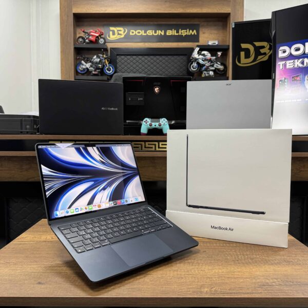 Apple MacBook Air M2 Çip 8GB 256GB SSD macOS 13.6" Gece Yarısı MLY33TU/A (İKİNCİ EL)