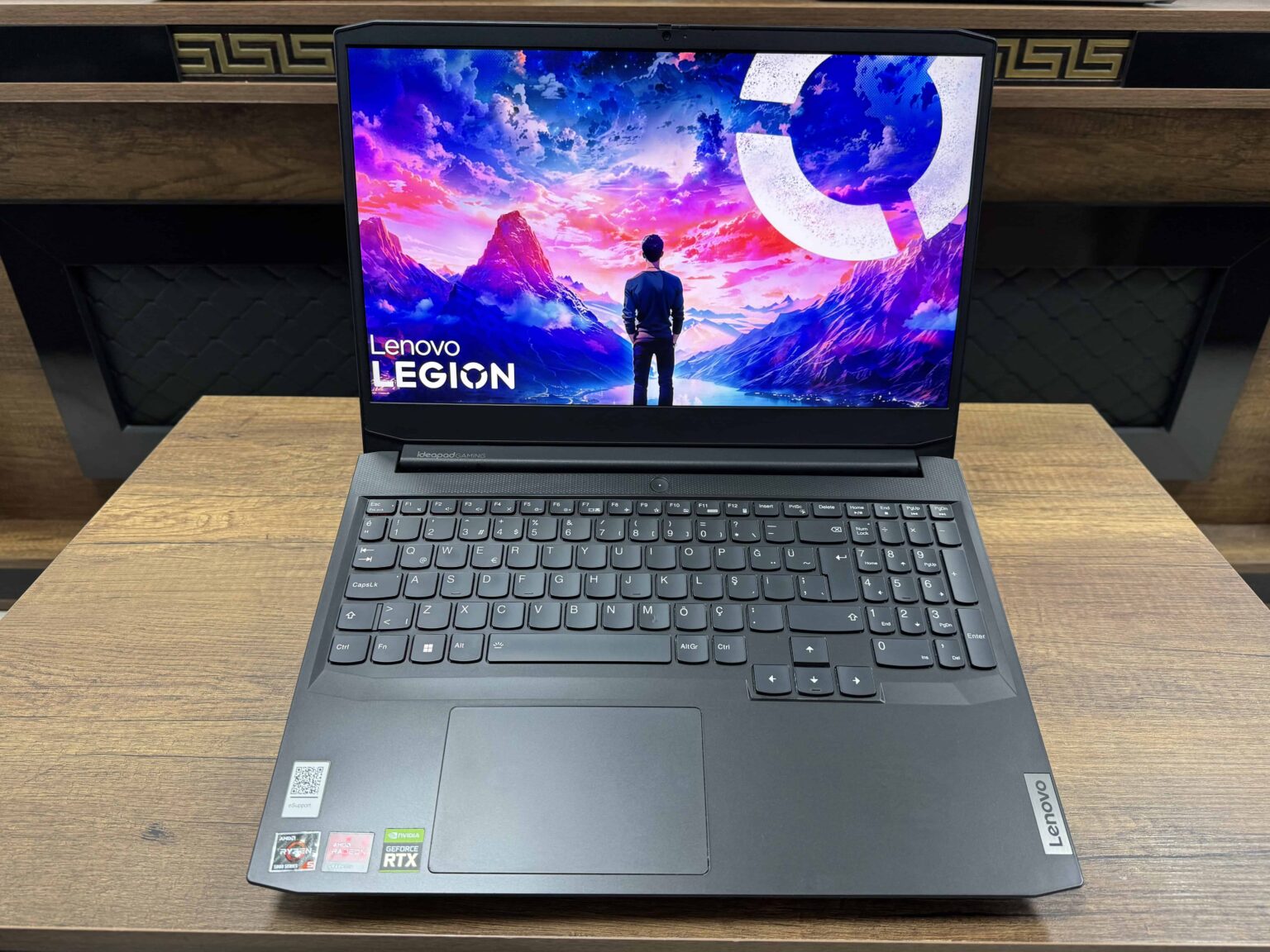 Lenovo Ideapad Gaming 3 15ACH6 AMD Ryzen 5 5600H 16GB 512GB SSD RTX3050 W10 15.6" FHD 165Hz 82K200WJTX (İKİNCİ EL) - Görsel 2