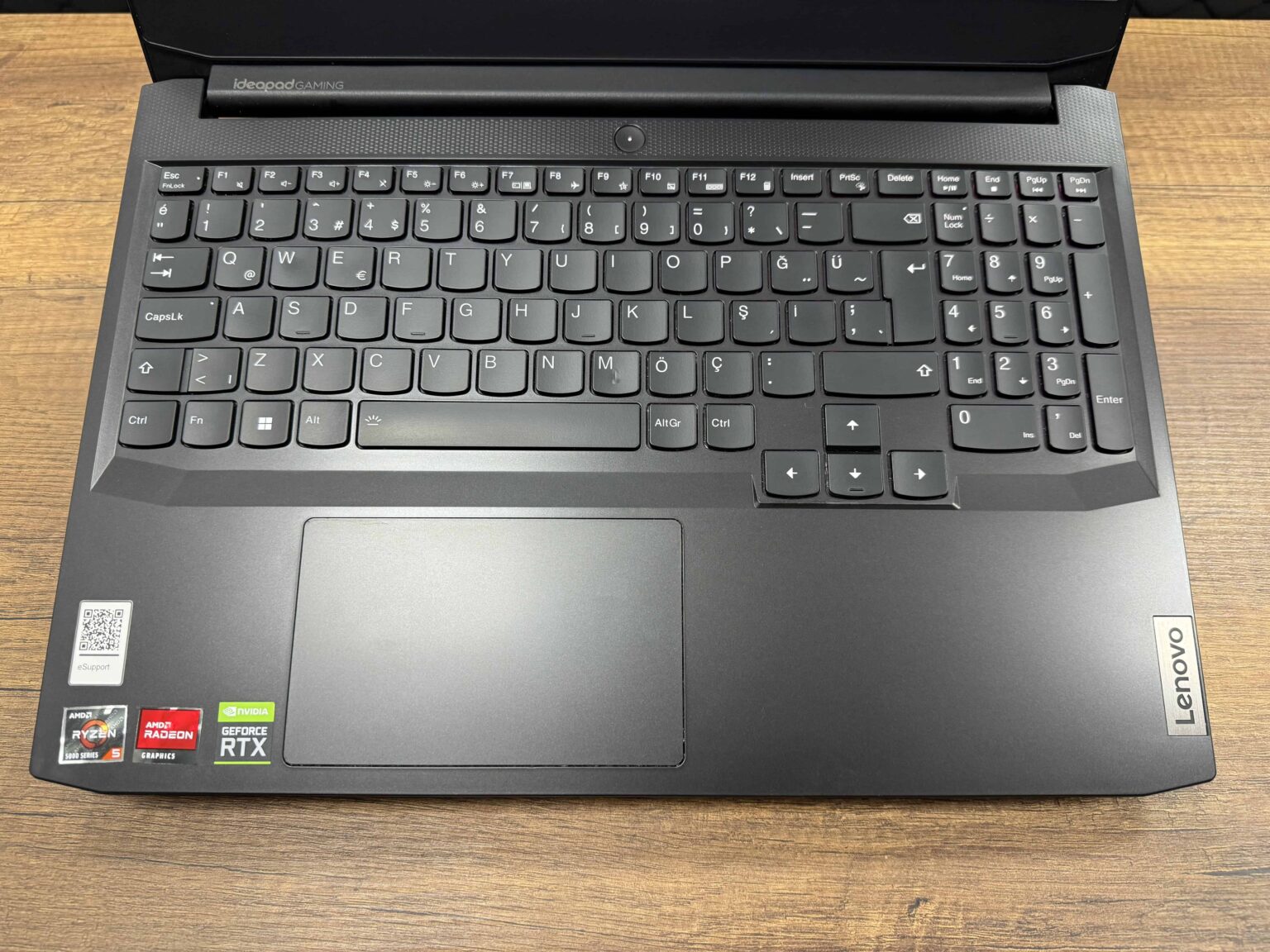 Lenovo Ideapad Gaming 3 15ACH6 AMD Ryzen 5 5600H 16GB 512GB SSD RTX3050 W10 15.6" FHD 165Hz 82K200WJTX (İKİNCİ EL) - Görsel 3