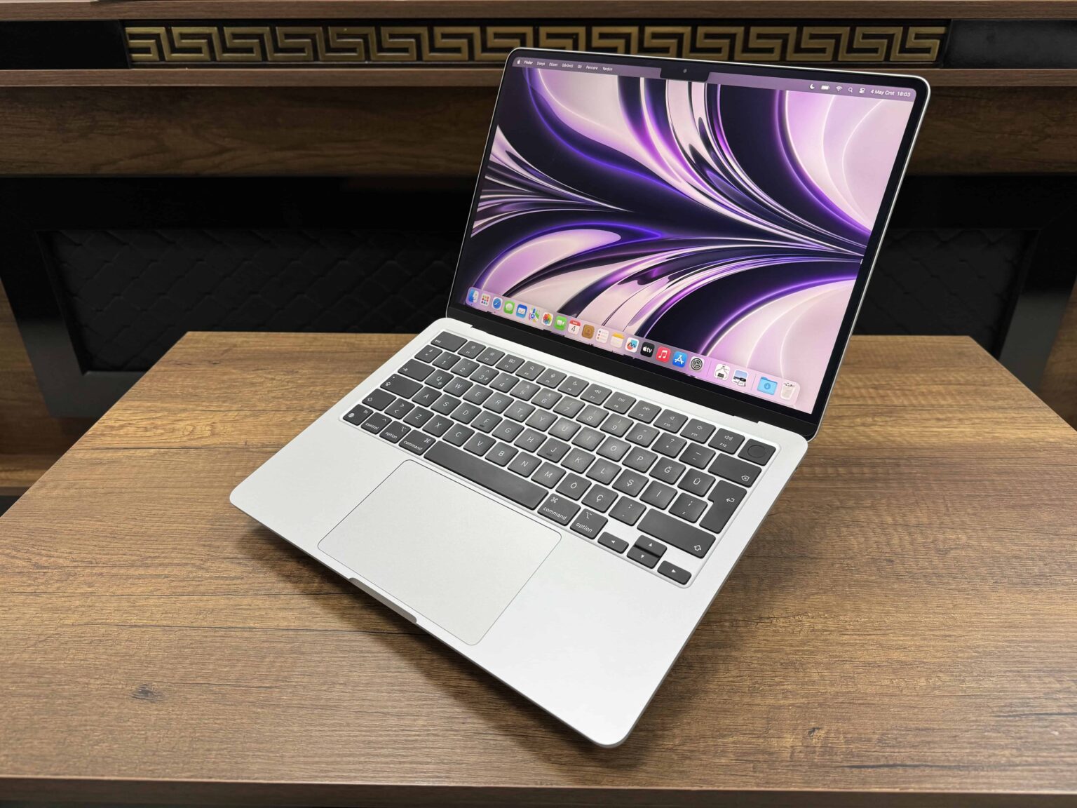 Apple MacBook Air M2 Çip 8GB 256GB SSD macOS 13.6" Gümüş MLXY3TU/A (İKİNCİ EL) - Görsel 9
