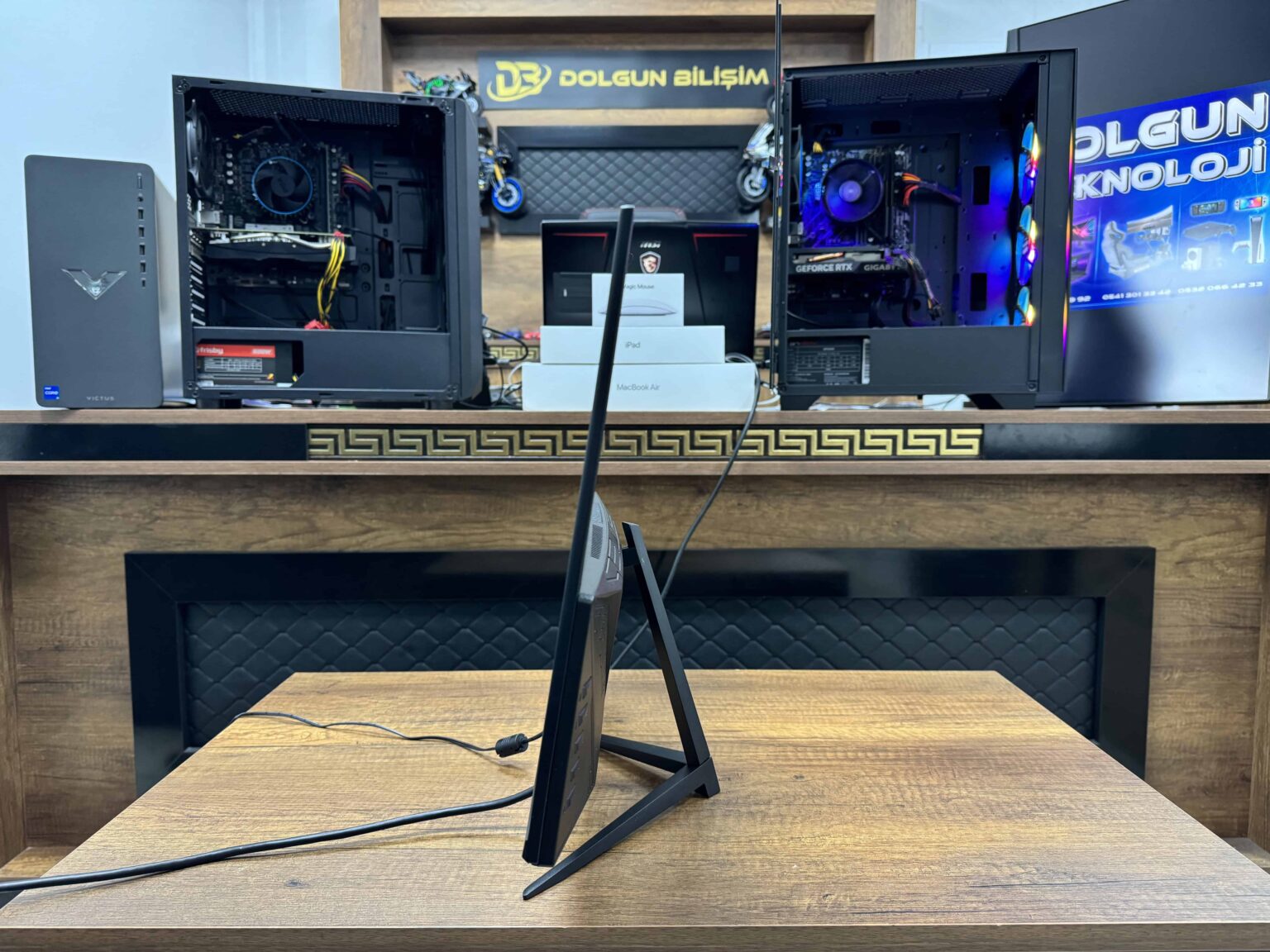 Casper Excalibur M.E23FIF-D 23.8" 200Hz 1ms 300Nit (HDMI+DP) Freesync + G-Sync Full HD Monitör (İKİNCİ EL) - Görsel 3