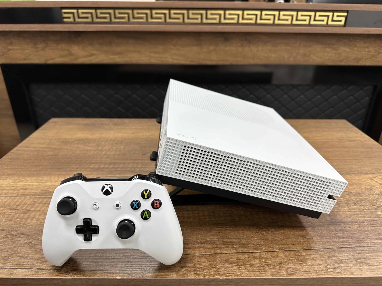 Microsoft Xbox One S 1 TB Tek Kol | Xbox - xboxone - xboxonex - XboxOne (İKİNCİ EL) - Görsel 5