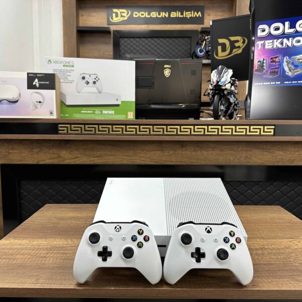 Microsoft Xbox One S 500 GB CD'li Çift Kol | Xbox - xboxone - xboxonex - XboxOne (İKİNCİ EL)