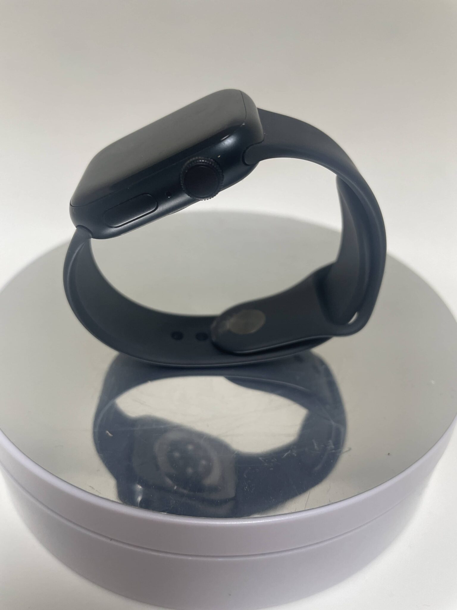 Apple Watch 7 Series 41mm GPS Siyah (İKİNCİ EL) - Görsel 2