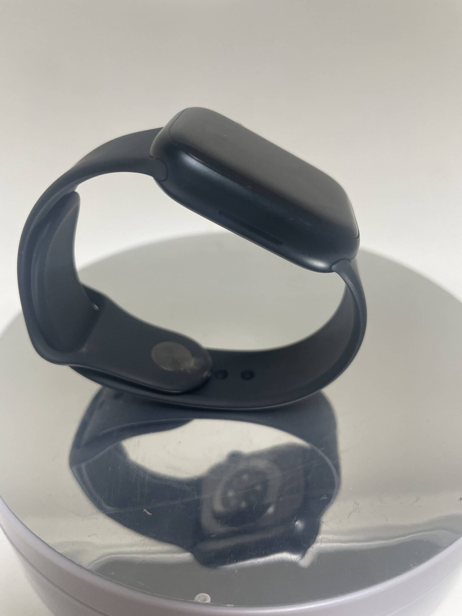 Apple Watch 7 Series 41mm GPS Siyah (İKİNCİ EL) - Görsel 3