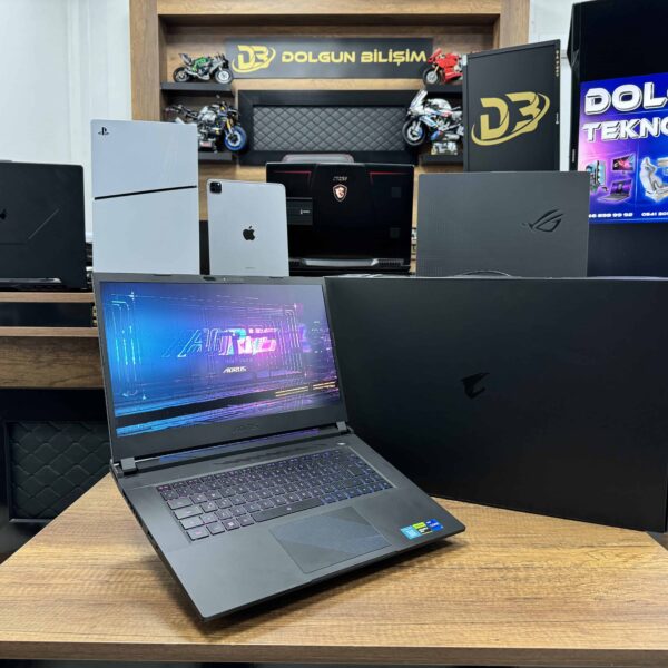 Gigabyte Aorus 15 BKF-73TR754SH Intel Core i7 13700H 16GB 1TB SSD RTX4060 15.6" QHD 165Hz W11 (İKİNCİ EL)