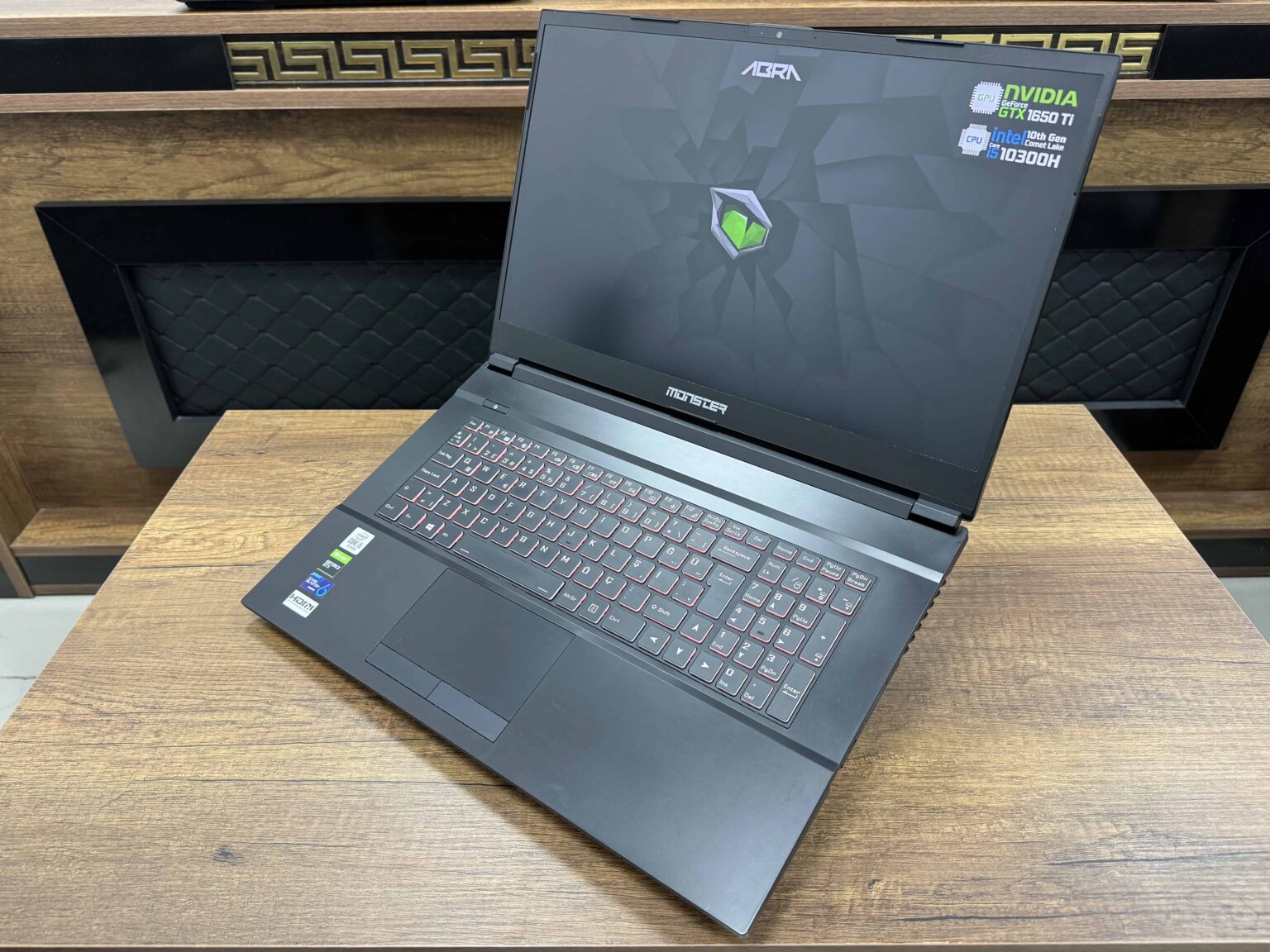 Monster Abra A7 V12.2 Intel Core i5 10300H 16GB 256GB SSD GTX1650Ti 17.3" FHD 120Hz (İKİNCİ EL) - Görsel 4