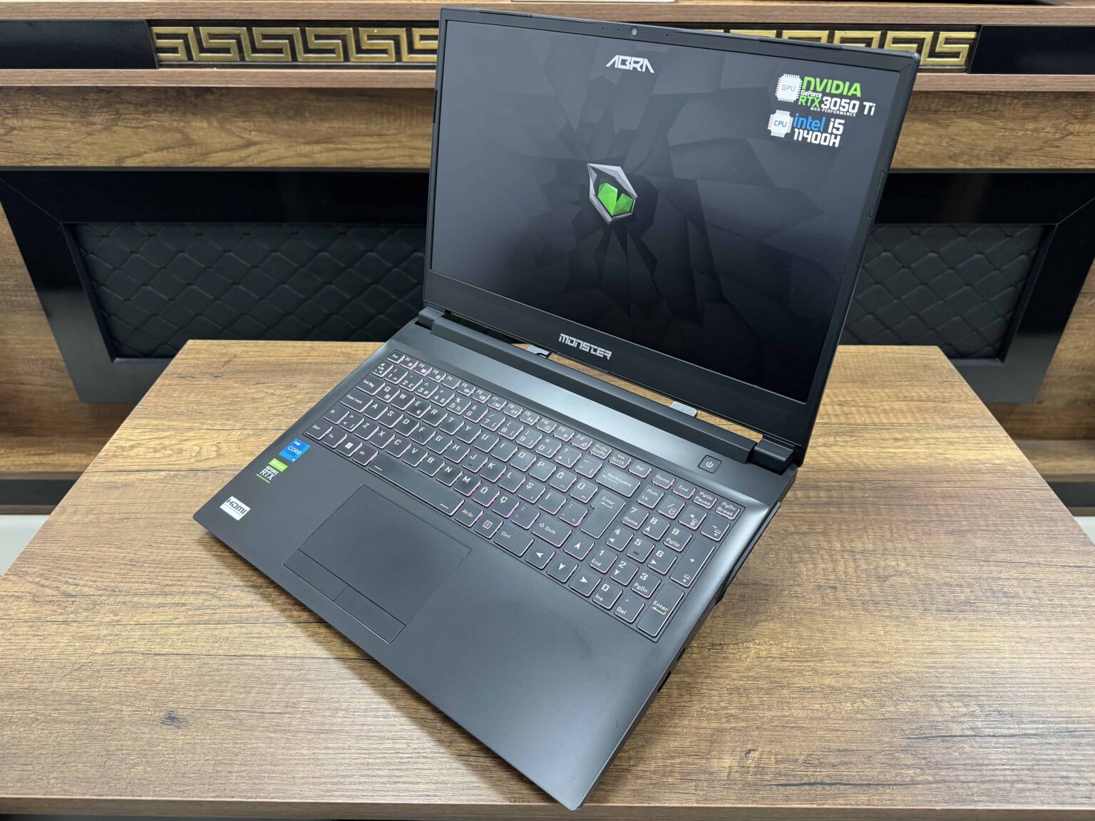 Monster Abra A5 V17.2.1 Intel Core i5 11400H 16GB 512GB SSD RTX3050Ti 15.6" FHD 144Hz W11 (İKİNCİ EL) - Görsel 4