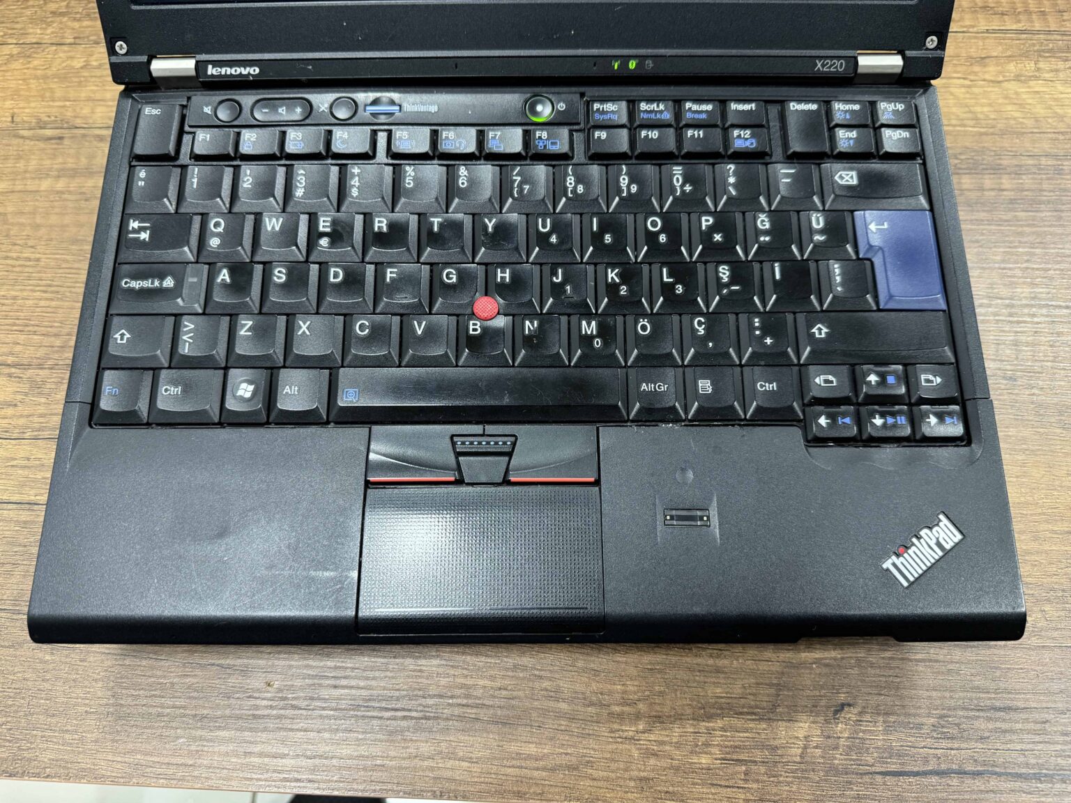 Lenovo ThinkPad X220 Intel Core i5 2520M 8GB RAM 120GB SSD 12.5" HD (İKİNCİ EL) - Görsel 2