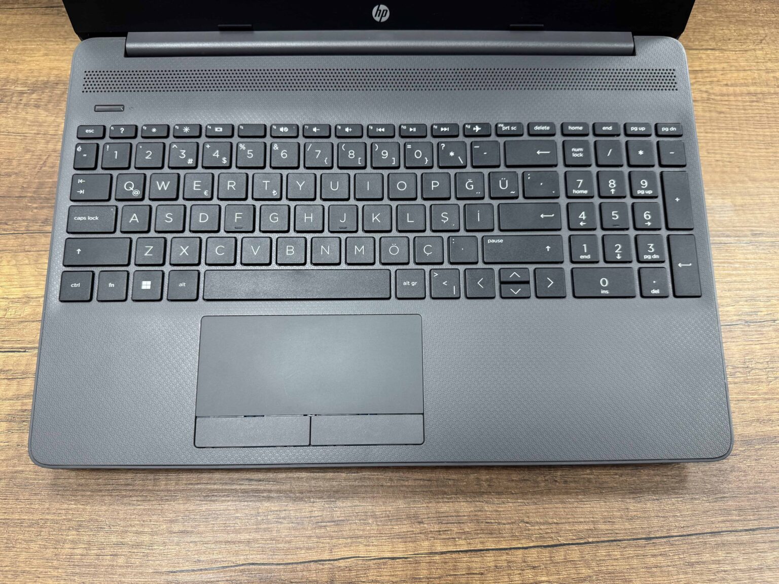 HP 255 G8 AMD Ryzen 5 5500U 8GB 256GB SSD 15.6" FHD W10 7N4W2AA (İKİNCİ EL) - Görsel 2