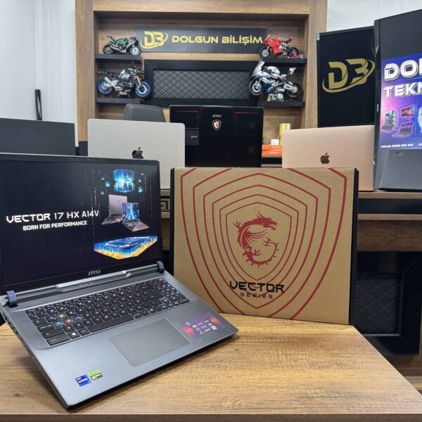 MSI Vector 17 HX A14VIG-879XTR Intel Core i9 14900HX 32GB RAM 2TB SSD RTX4090 17" QHD+ 240Hz (İKİNCİ EL)