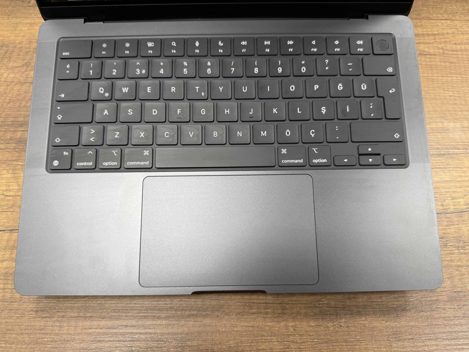 Apple MacBook Pro M3 Pro 18GB 512GB SSD macOS 14" Uzay Siyahı MRX33TU/A (İKİNCİ EL) - Görsel 2