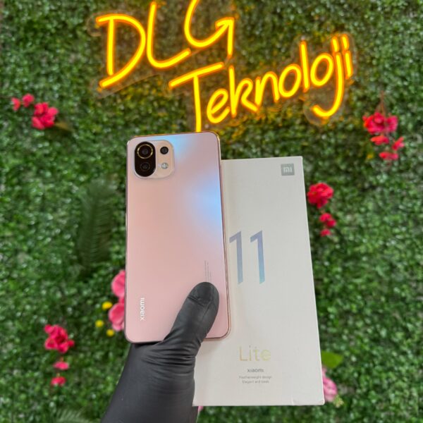 Xiaomi Mi 11 Lite 128 GB (İKİNCİ EL)