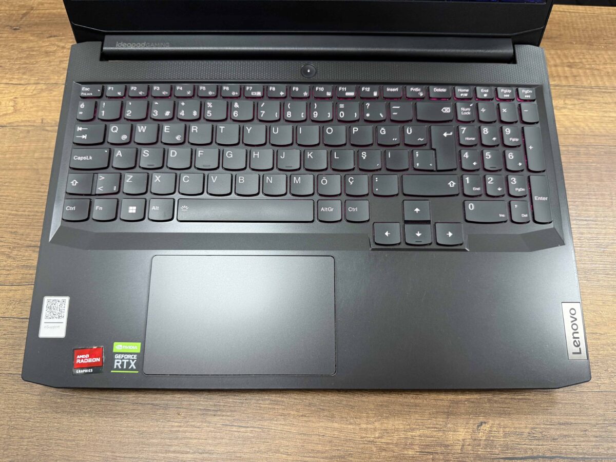 Lenovo IdeaPad Gaming 3 15ACH6 AMD Ryzen 5 5600H 16GB RAM 512GB SSD RTX3050Ti W11 15.6" FHD 165Hz 82K200K1TX (İKİNCİ EL) - Görsel 2