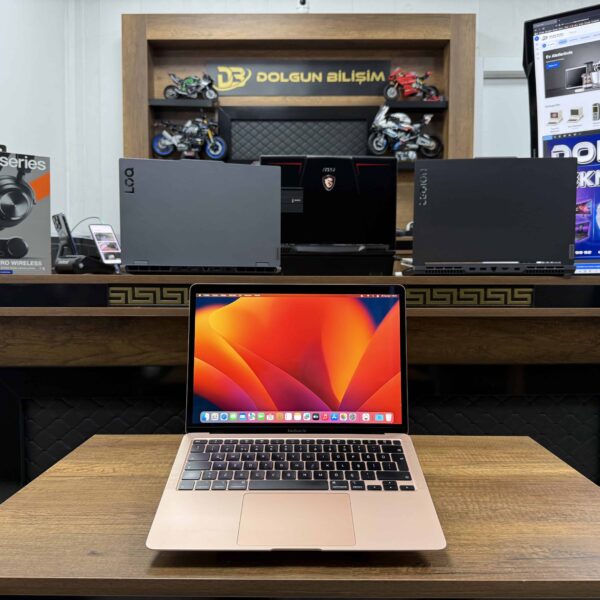 Apple MacBook Air 2020 i5 8GB RAM 256GB SSD 13" QHD+ (İKİNCİ EL)