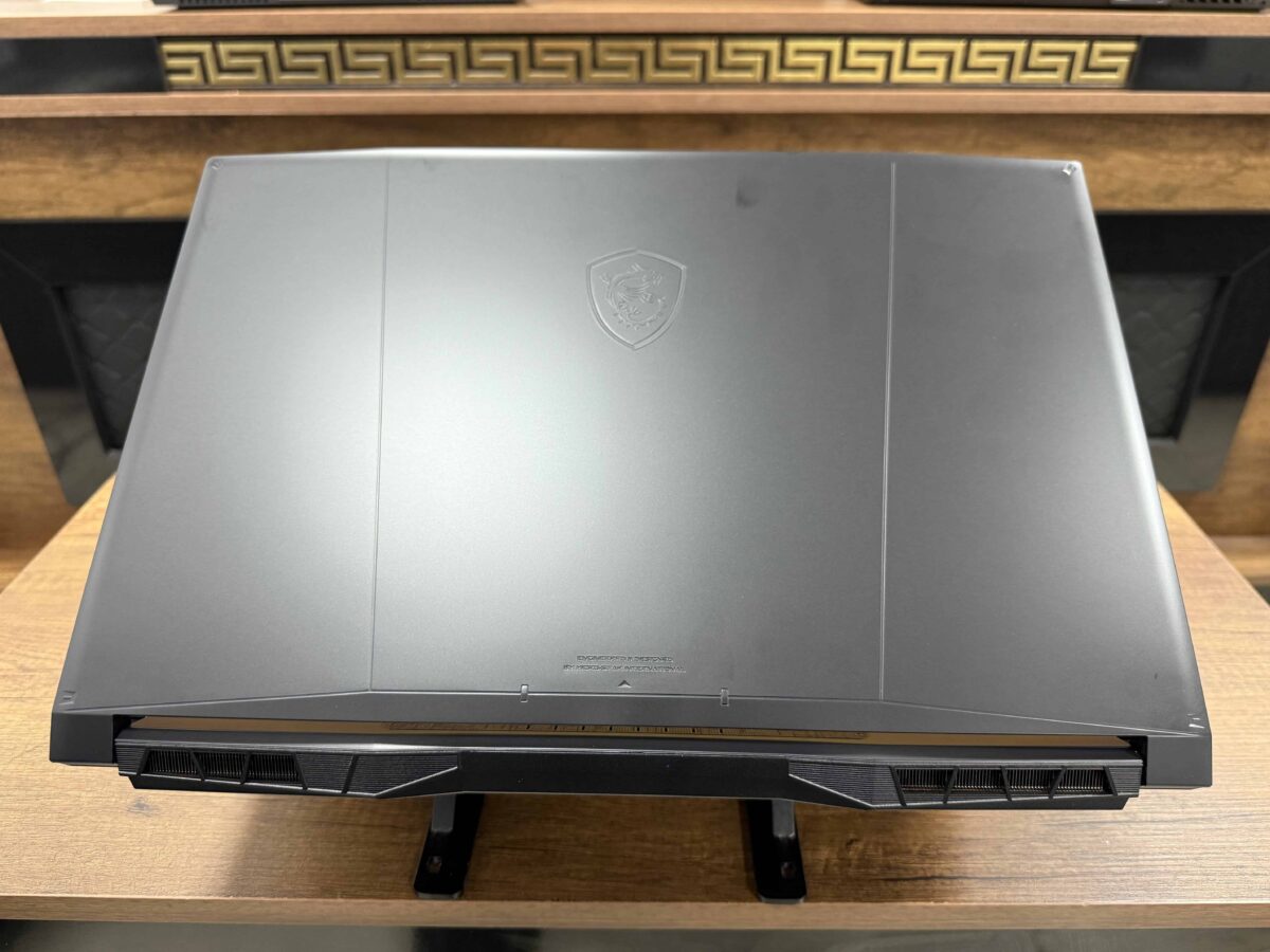 MSI Katana A17 AI B8VG-862XTR AMD Ryzen 9 8945HS 32GB RAM 1TB SSD RTX4070 17.3" FHD  144Hz (İKİNCİ EL) - Görsel 3